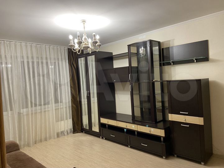 2-к. квартира, 54 м², 6/12 эт.