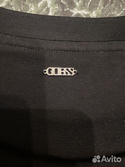 Лонгслив guess c открытыми плечами