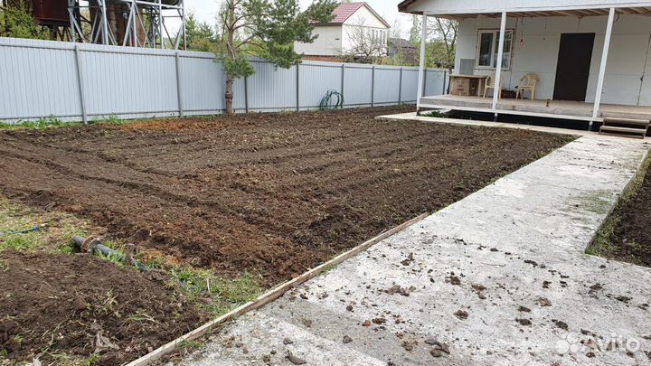 Вспашка земли