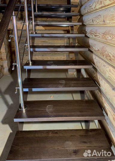 Лестница из листового металла