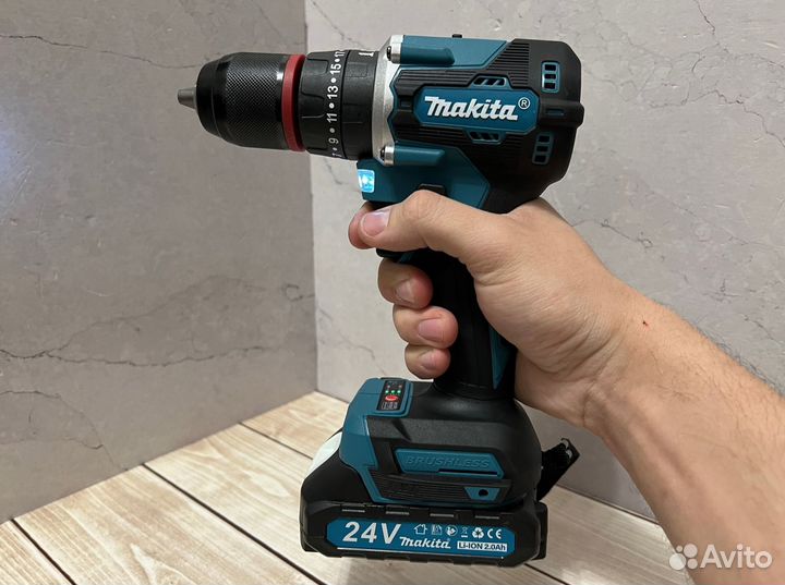 Бесщеточный Шуруповерт Ударный Makita 13 мм