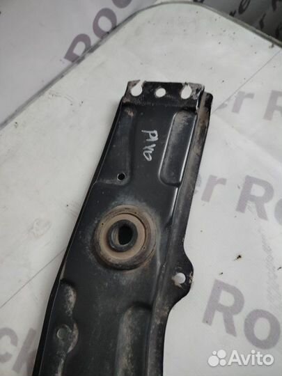 Планка радиатора Nissan Pixo 2012