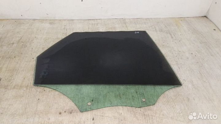 Стекло двери задней правой Land Rover / Discovery