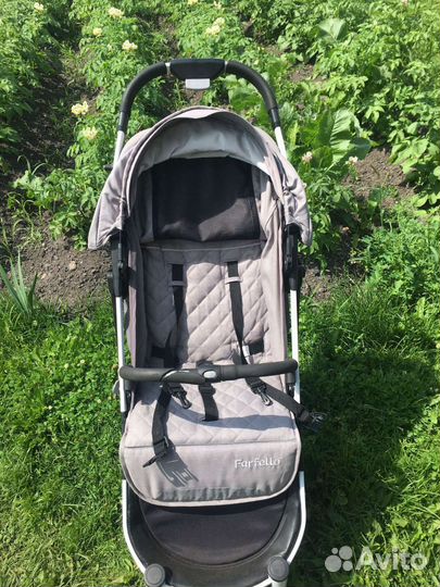 Прогулочная коляска