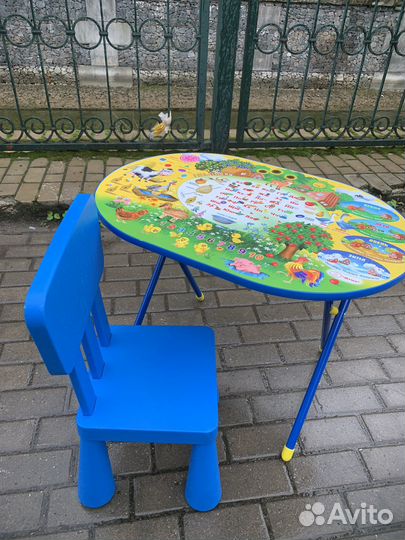 Детский столик и стульчик Икеа