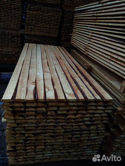 Доски из сосны, природная красота в вашем доме