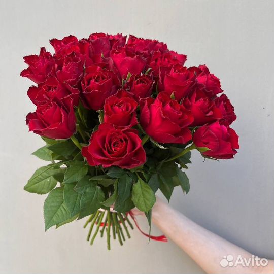 25 роз. Розы 40 см. Букеты. Доставка. Калининград