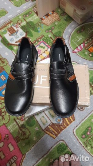 Туфли на мальчика размер 28