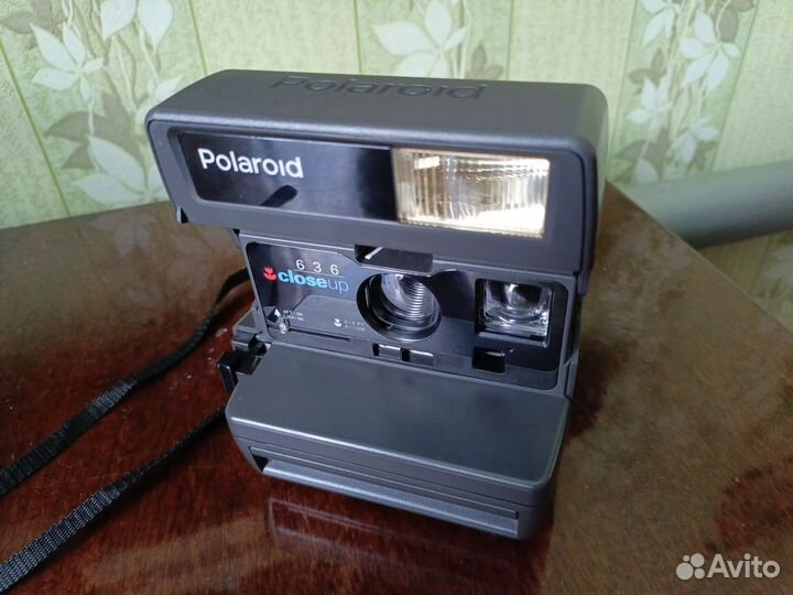 Polaroid 636 closeup