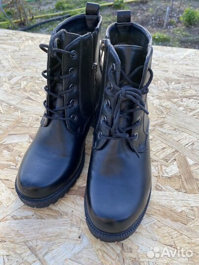 Демисезонные ботинки 36