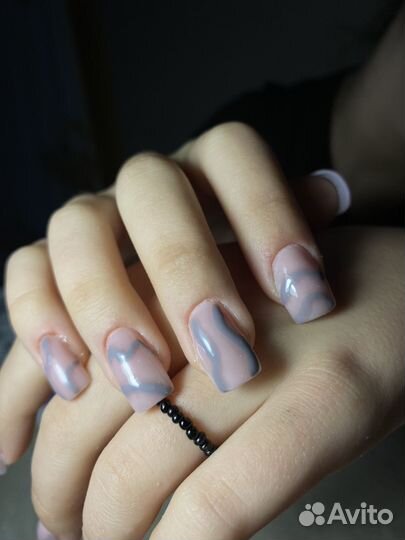 Наращивание ногтей на дому