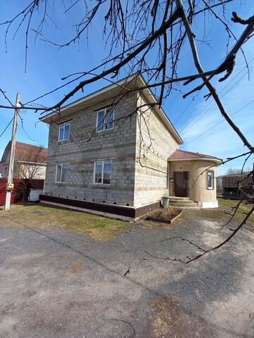 Дом 225 м² на участке 12 сот.