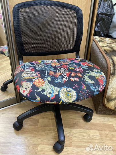 Компьютерное кресло