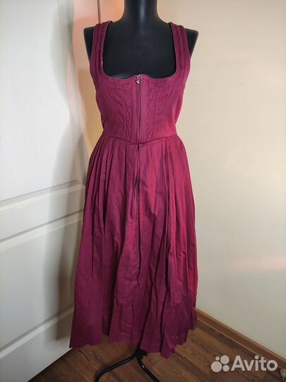 Баварские платья дирндль