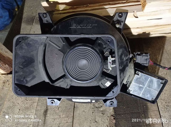 Сабвуфер Bose Ауди А8 Д3