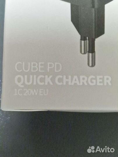 Зарядное устройство Baseus Cube PD 20W