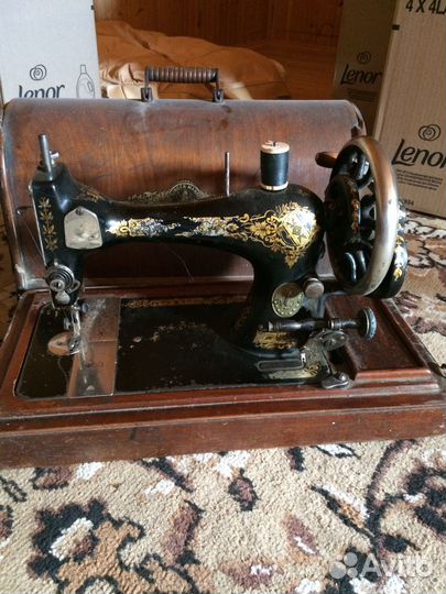 Швейные машинки зингер ручные