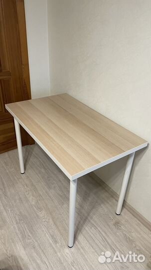 Письменный стол IKEA