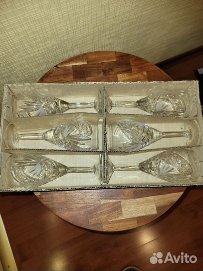 Хрустальные фужеры, стопки и вазы