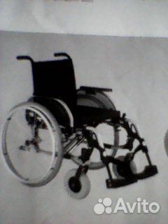 Кресло-коляска для инвалида