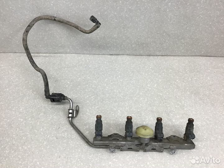 Рейка топливная (рампа) Honda Jazz 2002-2008