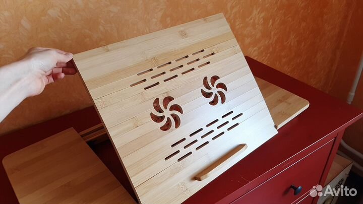 Столик для ноутбука