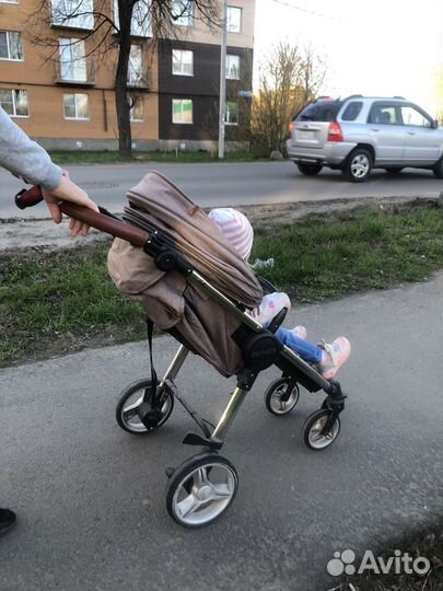 Прогулочная коляска carrello milano