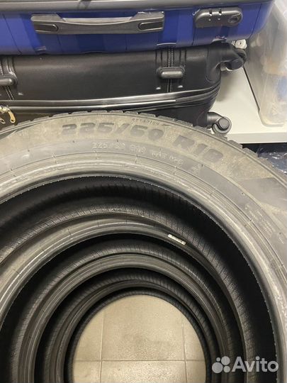 Pirelli Formula Ice 225/60 R18