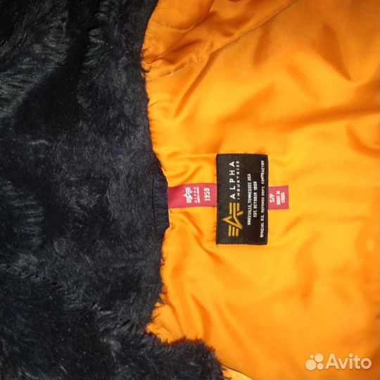 Парка alpha industries