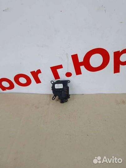 Сервопривод заслонки отопителя Ford Focus 1