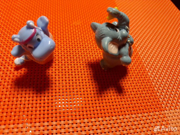 Игрушки из киндера