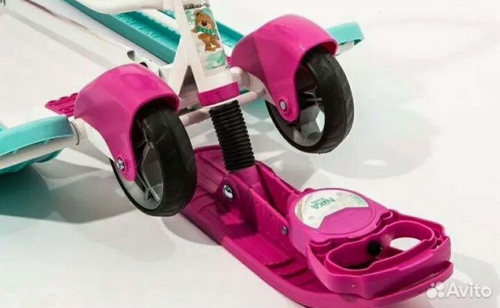 Детский снегокат с колесами