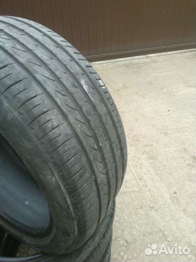 Zeta Alventi 235/45 R18