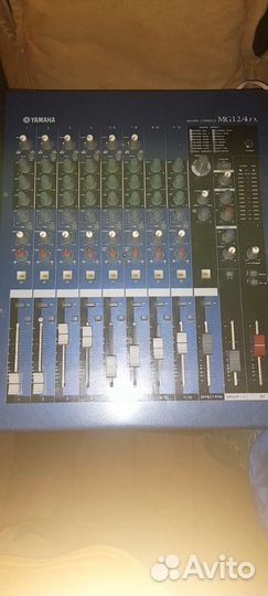 Микшерный пульт yamaha