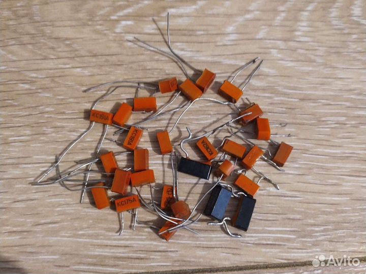 Стабилитрон разные