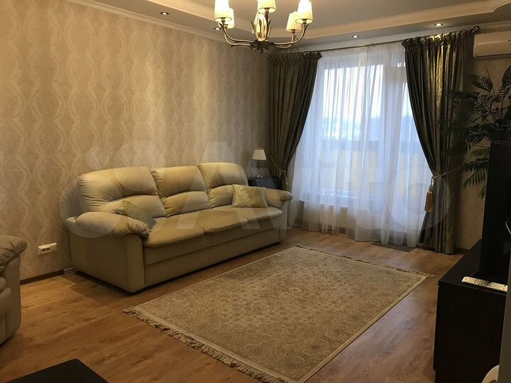 4-к. квартира, 92 м², 3/25 эт.