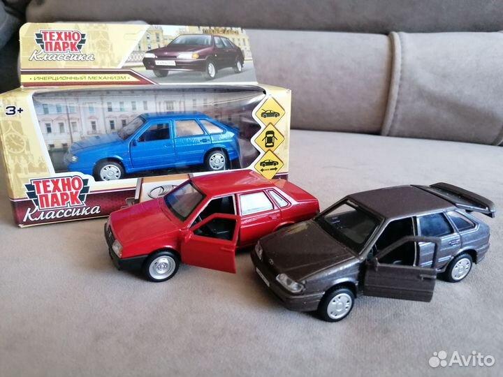 Машинки ваз 21099 2114 металлические 12 см