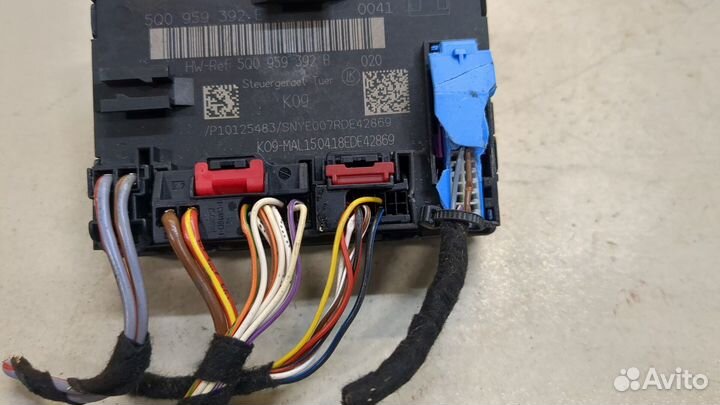 Блок управления дверьми Volkswagen Passat 8 2015, 2018