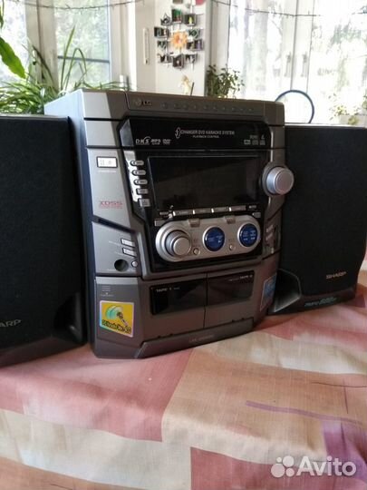 Музыкальный центр