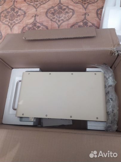 100-ватный усилитель yamaha THR 100H