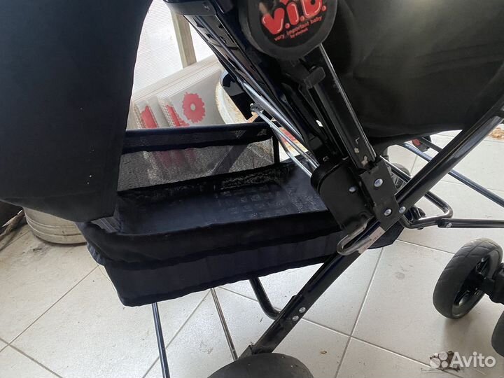 Каляска прогулочная