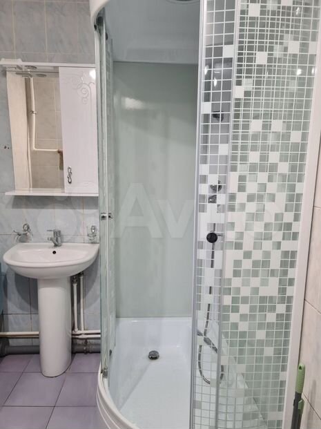 1-к. квартира, 40 м², 1/6 эт.