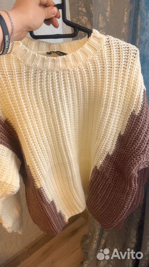 Свитер женский оверсайз с горлом