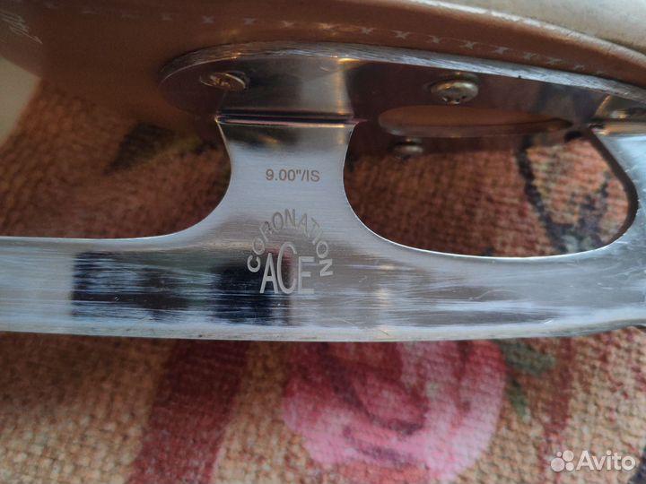 Коньки для фигурного катания профессиональные