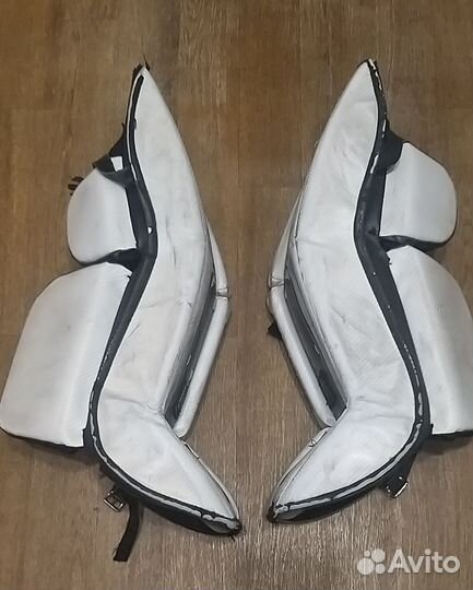 Щитки хоккейные детские bauer