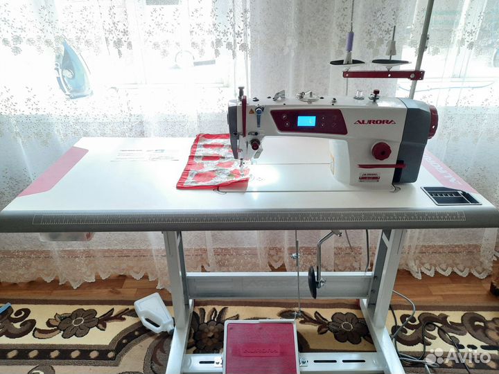 Швейная машина aurora