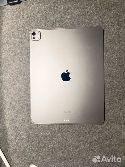 iPad pro 13 m4 256gb cellular (поддержка sim)