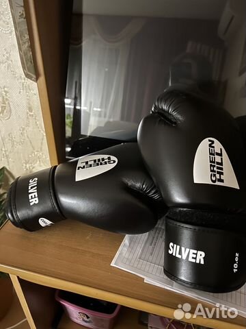 Боксерские перчатки green hill