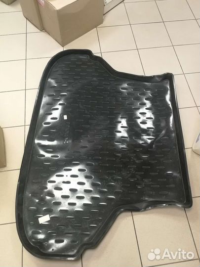 Коврик в багажник ваз-2170 пластик