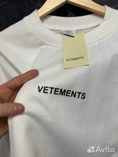 Футболка Vetements Lux